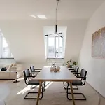 Hemingway Penthouse With Fireplace/chimney * Monaco di Baviera